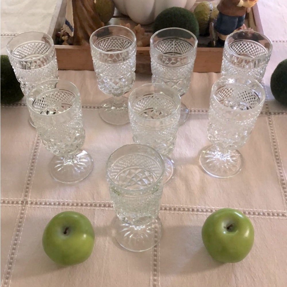 Set of 8 Vintage Wexford Goblets